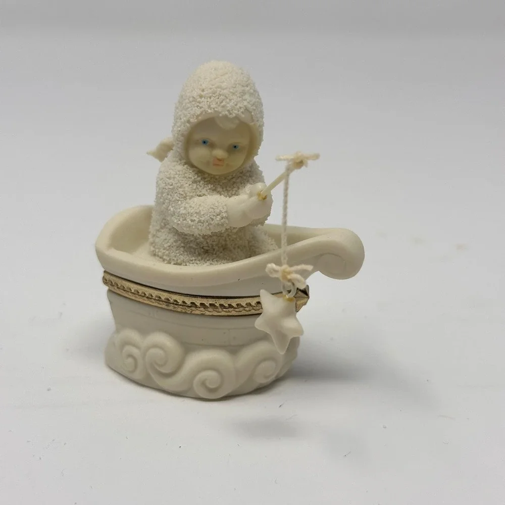 Dept 56 Snowbabies Rock-a-Bye Baby Bisque Porcelain Hinged Trinket Box Christmas